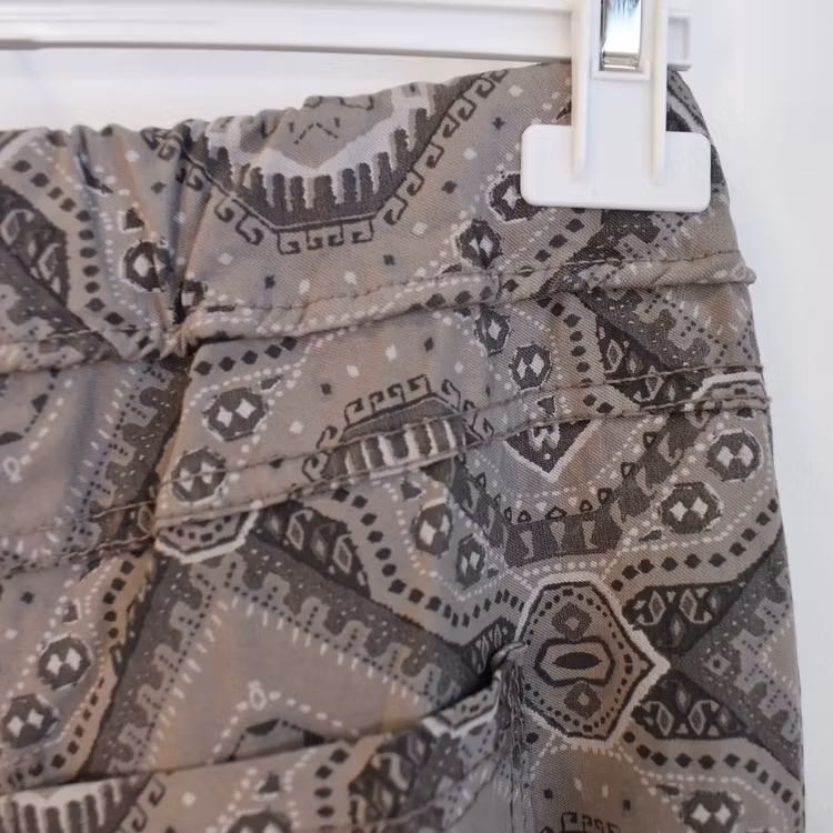 Mönstrad Byxa Med Spets TAUPE