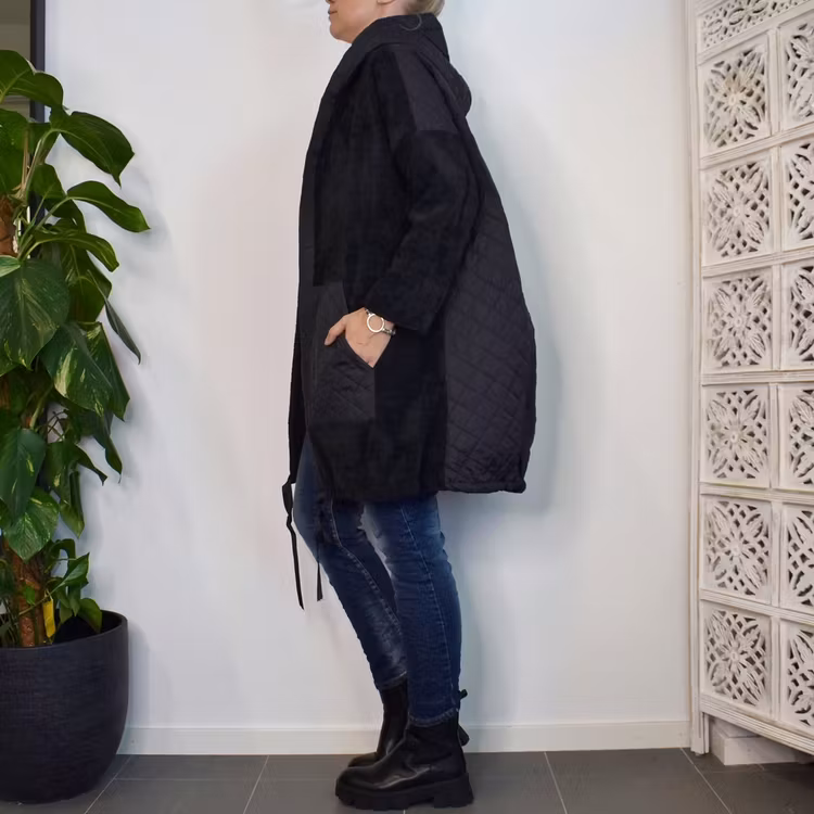 Koft-Jacka Med Huva Over Size SVART