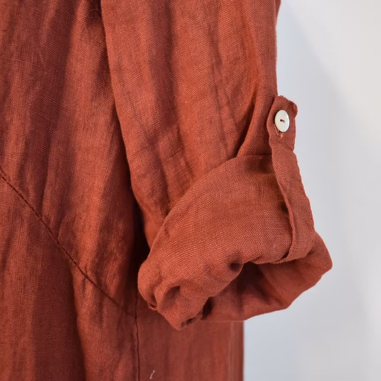 Lång skjortklänning i linne TERRACOTTA