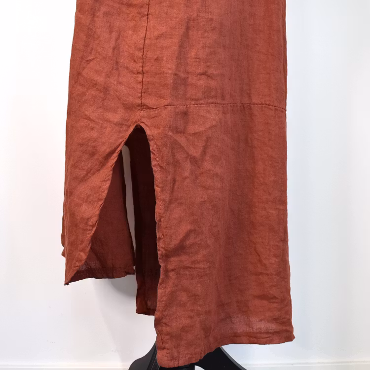 Lång skjortklänning i linne TERRACOTTA