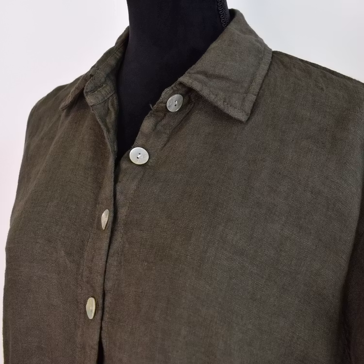 Kort skjortklänning i linne MÖRK KAKI