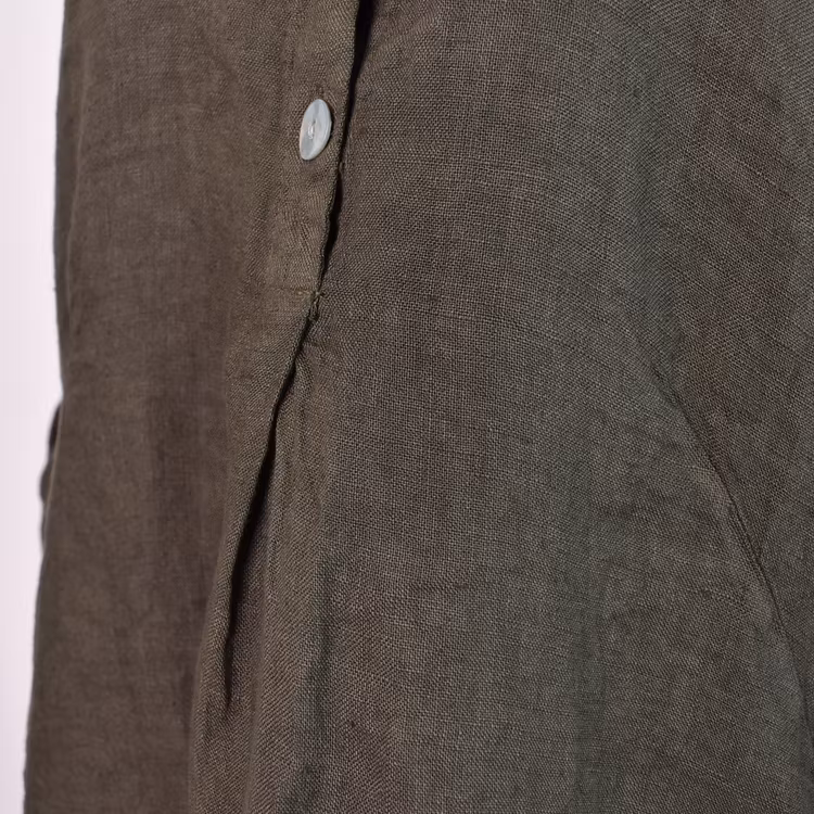 Kort skjortklänning i linne MÖRK KAKI