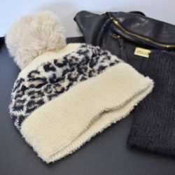 Stickad Mössa Leo BEIGE