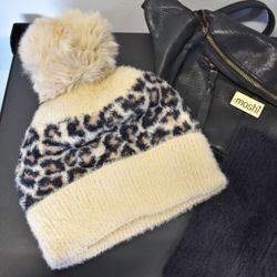Stickad Mössa Leo BEIGE