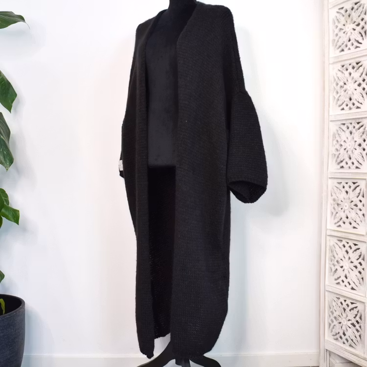 Stickad Kofta Over Sized SVART