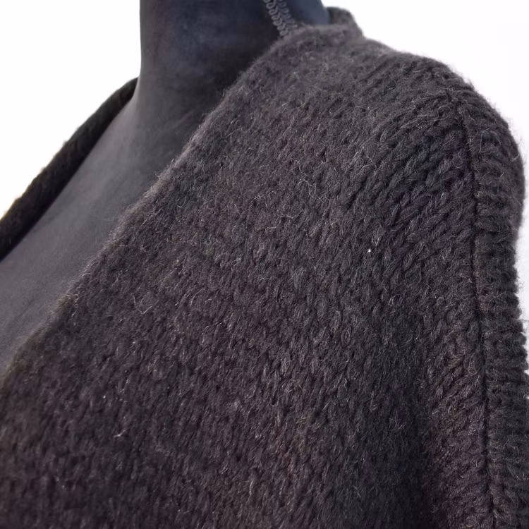 Stickad Kofta Over Sized SVART