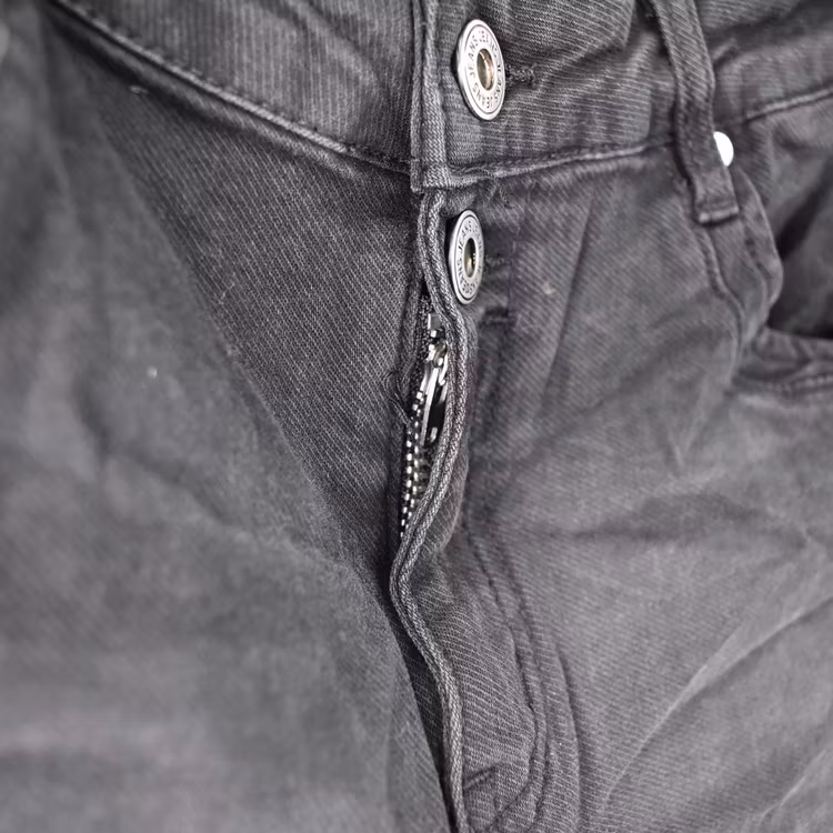 Jeans Jogger med knappar och gylf SLITEN SVART - Newplay