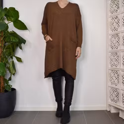 Finstickad klänning/tunika Lovi KAFFE - Mix By Heart