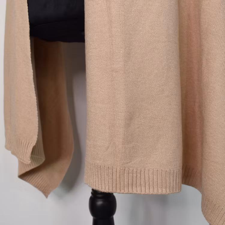 Finstickad halsduk BEIGE