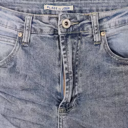 Korta Jeans med Fransar LJUS BLÅ - Place du Jour