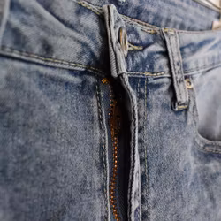 Korta Jeans med Fransar LJUS BLÅ - Place du Jour