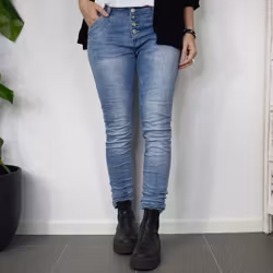 Jeans med dekorativa knappar LJUS BLÅ - Place du Jour
