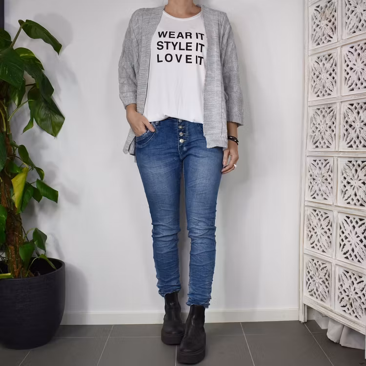 Jeans med dekorativa knappar BLÅ - Place du Jour