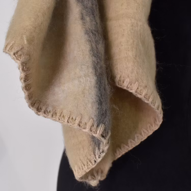 Halsduk Mönstrad BEIGE