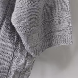Kort Kabelstickad Cardigan LJUSGRÅ