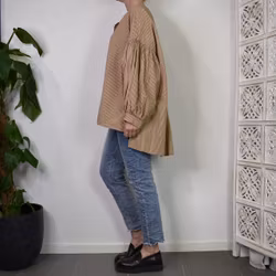 Storskjorta Randig MÖRKBEIGE - Nowomanslabel