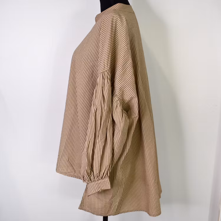 Storskjorta Randig MÖRKBEIGE - Nowomanslabel