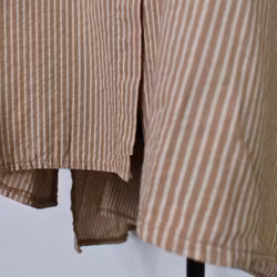 Storskjorta Randig MÖRKBEIGE - Nowomanslabel