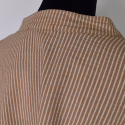 Storskjorta Randig MÖRKBEIGE - Nowomanslabel