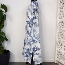 Linneklänning Maria VIT/BLÅ - Stajl Agenturer