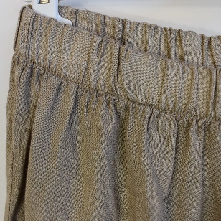 Linnekjol med volanger TAUPE
