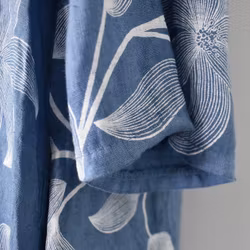 Linneklänning med spets Mönstrad JEANSBLÅ