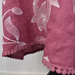 Linneklänning med spets Mönstrad FUSCHIA