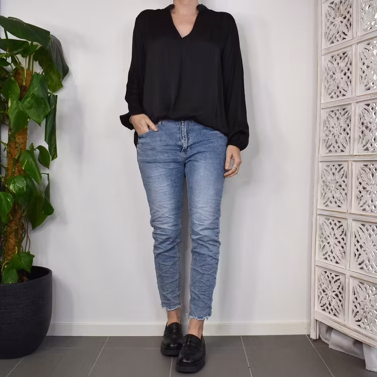 Blus Tyra SVART - Nowomanslabel