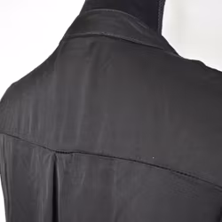 Blus Tyra SVART - Nowomanslabel