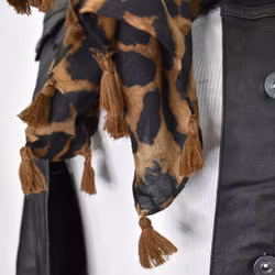 Sjal med Tofsar Leopard SVART/CAMEL