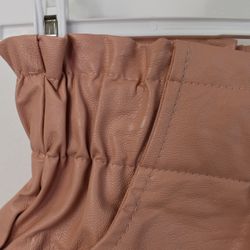 Shorts konstskinn APRIKOS - d´NADA