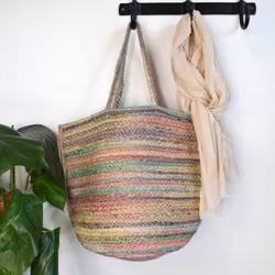 Väska i naturmaterial PASTELL
