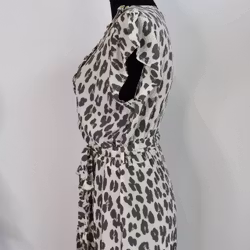 Omlottklänning Leopard CREAM- CoconutMilk by Stajl