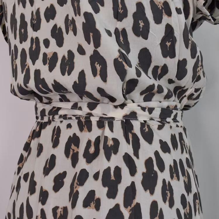 Omlottklänning Leopard CREAM- CoconutMilk by Stajl