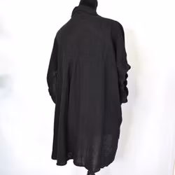 Kort linneskjorta med Volang SVART