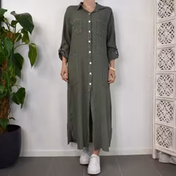 Lång skjortklänning med fickor KAKI