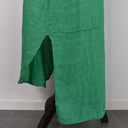 Lång skjortklänning i linne GRÖN