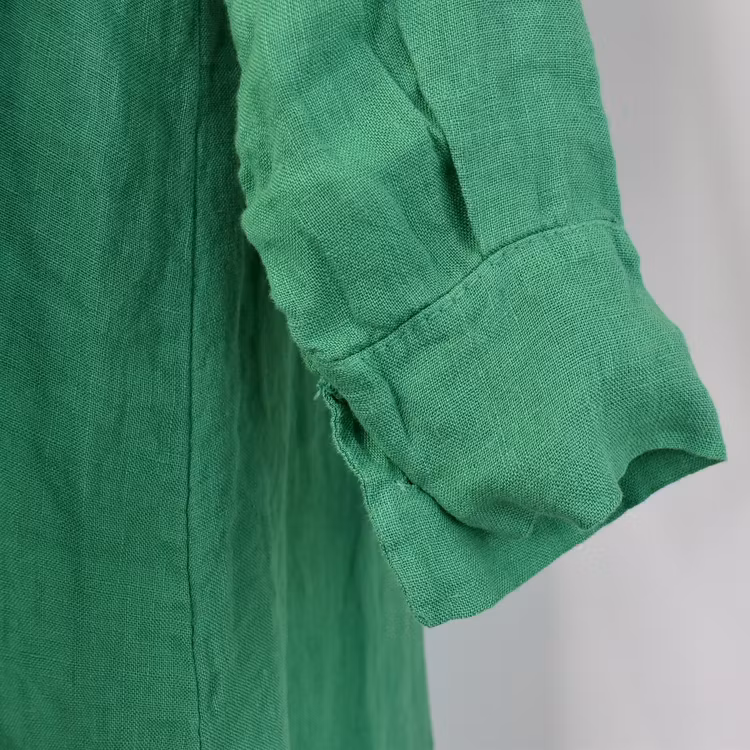 Lång skjortklänning i linne GRÖN