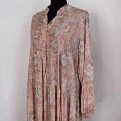 Klänning Mönstrad SOFT PINK