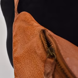 Belt Bag Ester TAN - The Moshi