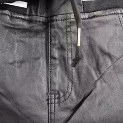 Jeans Vaxade med resårmidja SVART - Place du Jour