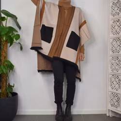 Poncho-sjal med fickor BEIGE