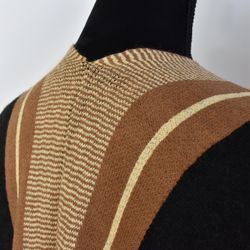 Poncho-sjal med fickor SVART