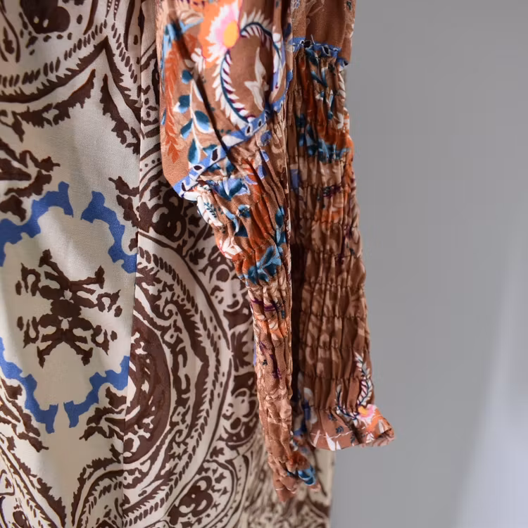 Klänning Selma Mönstrad BEIGE - Marta du Chateau