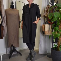Kort Klänning Luna SVART - Marta du Chateau