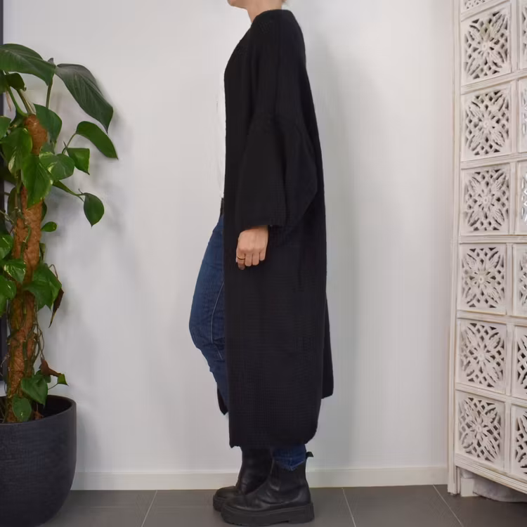 Stickad Kofta Over Sized SVART