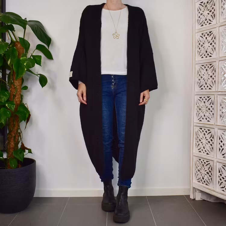 Stickad Kofta Over Sized SVART