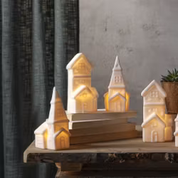 Bordsdekoration Hus/Kyrka Set om 2 VIT - Star Trading