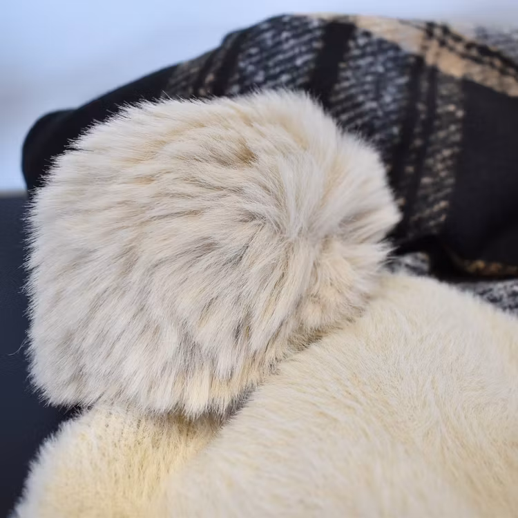 Stickad Mössa BEIGE