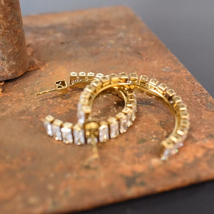 Örhänge Glam Rund GULD